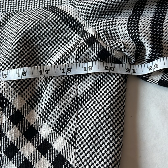 Doncaster Vintage Black & White Size 12 Blazer Jacket Silk EUC Business Casual - Picture 9 of 10